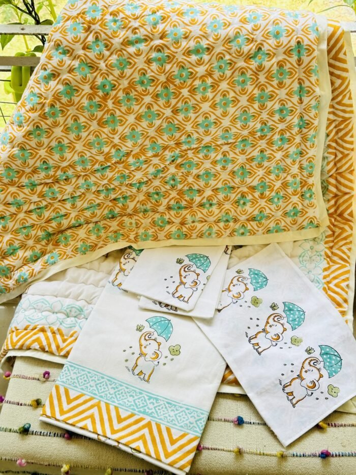 Cute Elephant 5pcs Bedding Set -