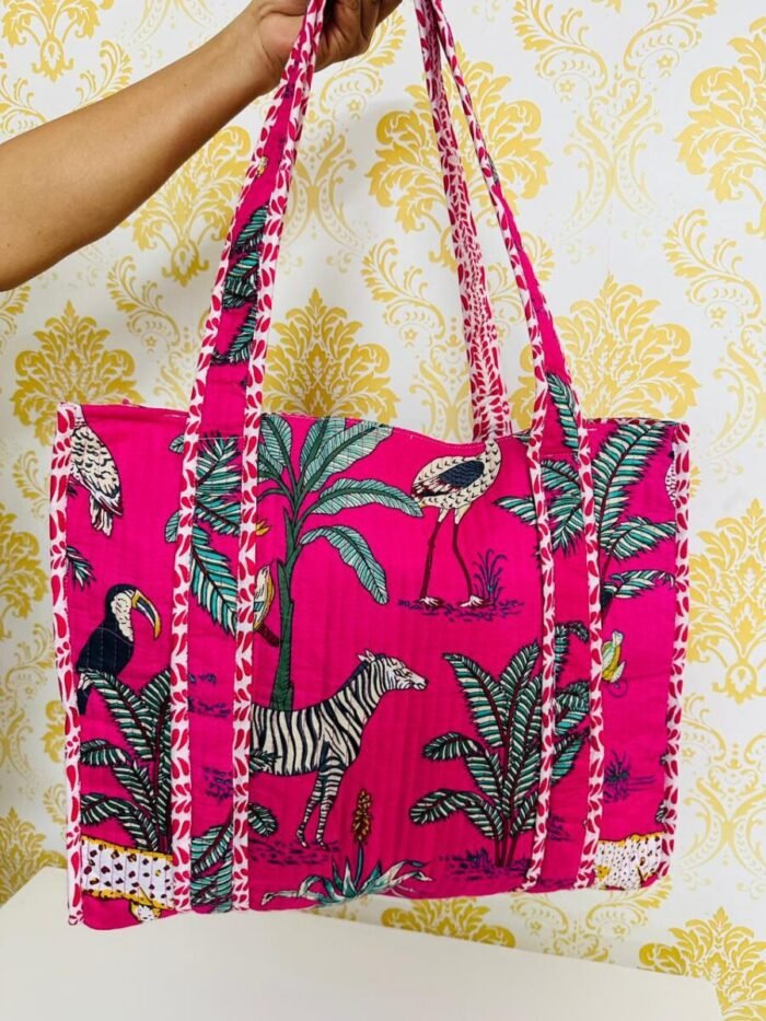 Block print quilted tote bags with zip -